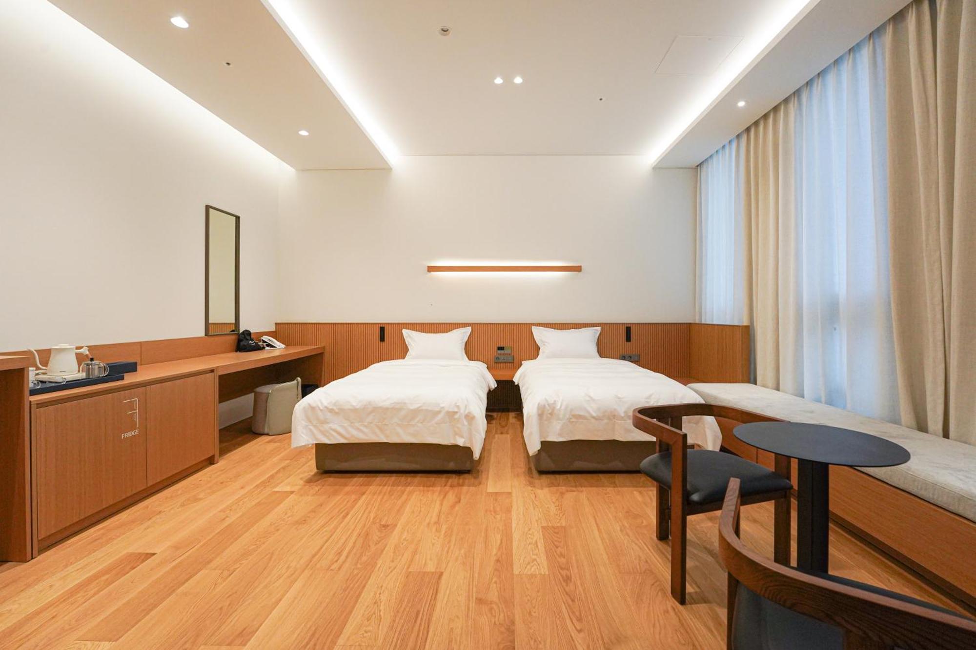 Hotel Ground27 Busan Buitenkant foto