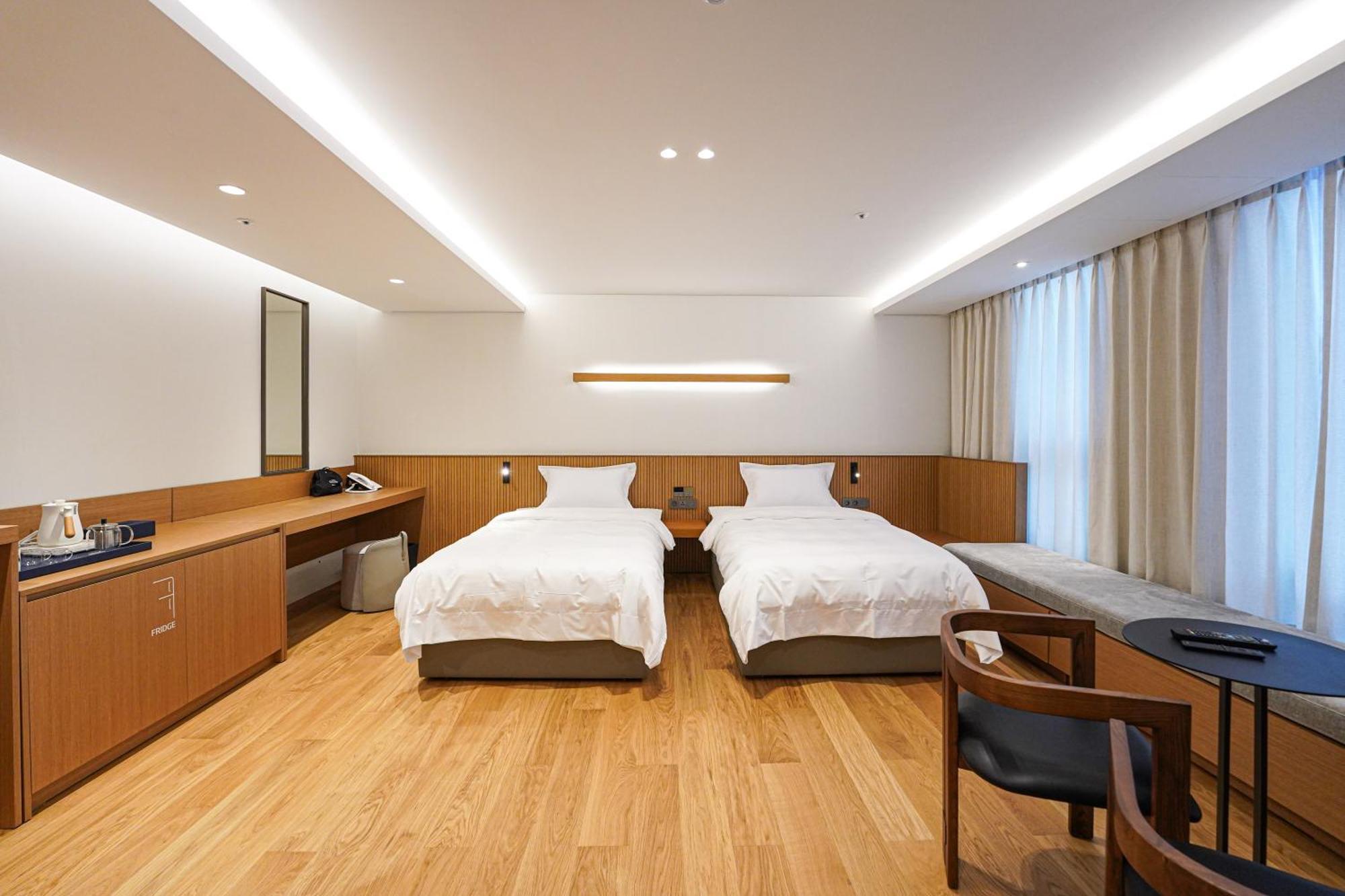 Hotel Ground27 Busan Buitenkant foto
